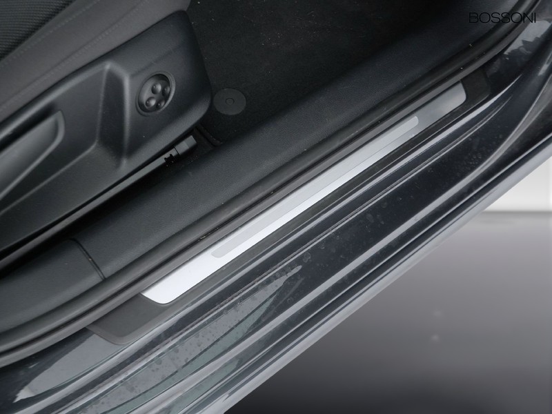 19 - Audi A4 avant 35 2.0 tdi mhev 163cv business advanced s tronic