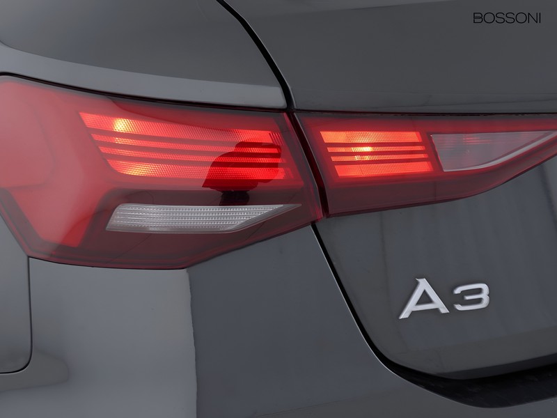 7 - Audi A3 sportback 35 2.0 tdi business s tronic