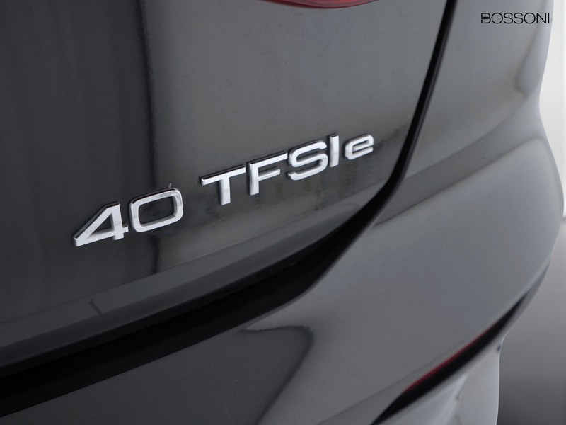 37 - Audi A3 sportback 40 1.4 tfsi e s line edition s tronic