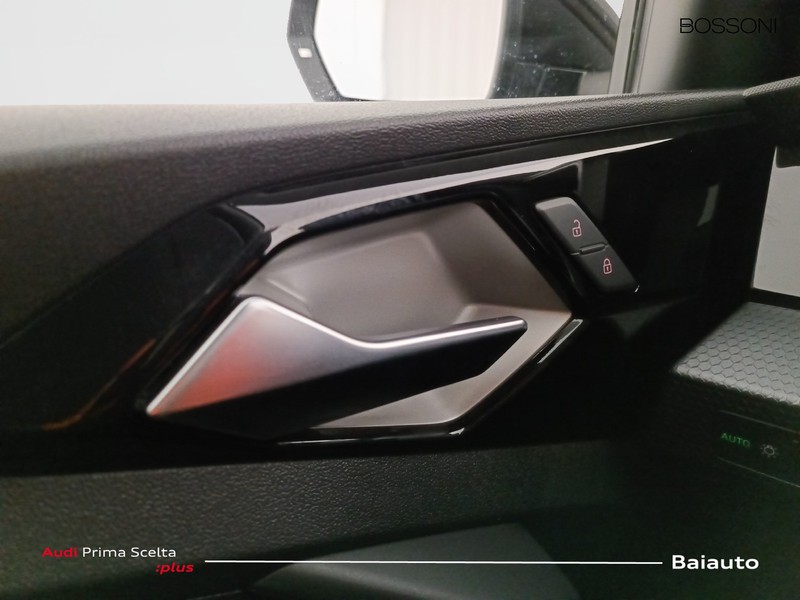 19 - Audi A1 sportback 30 1.0 tfsi 116cv business s tronic