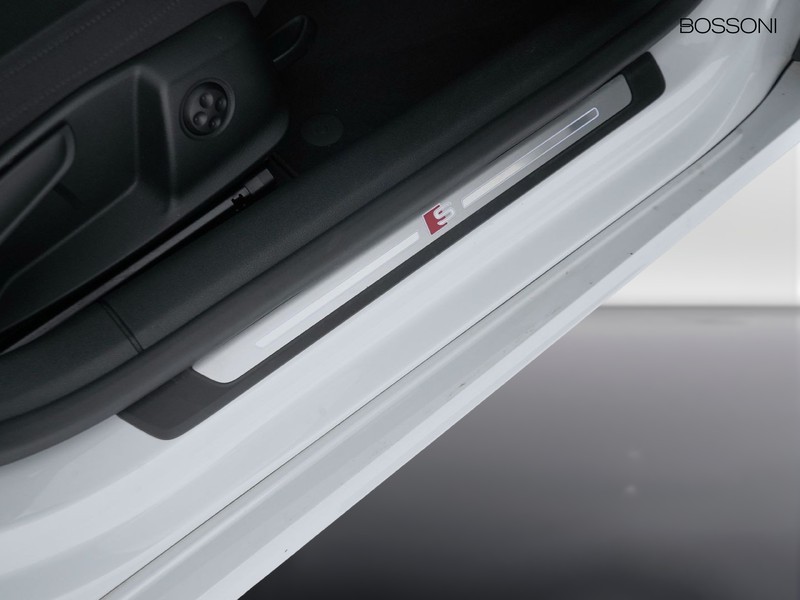 19 - Audi A5 sportback 40 2.0 tdi mhev 204cv s line edition s tronic