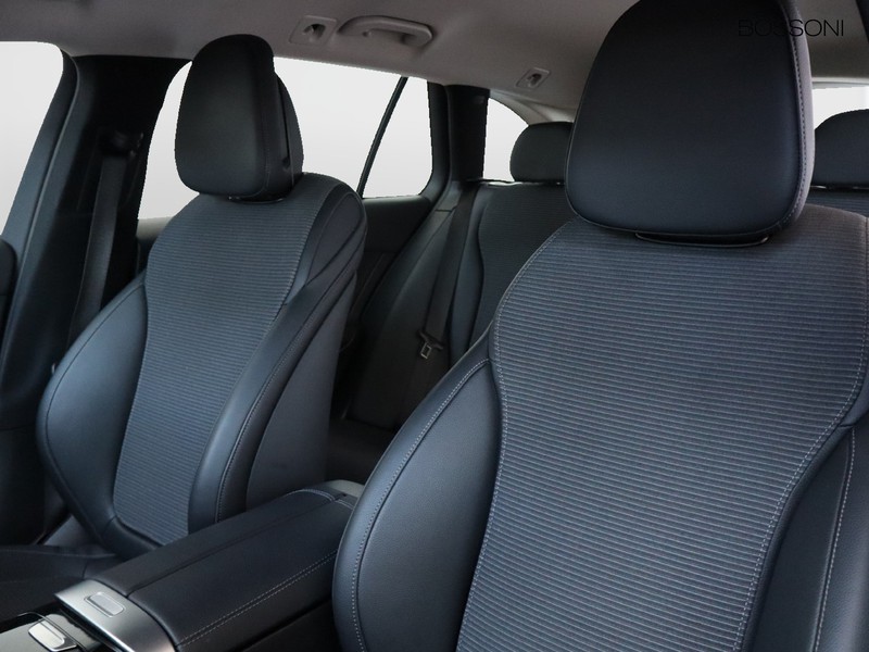 7 - Mercedes Classe C station wagon 200 d mild hybrid advanced 9g-tronic