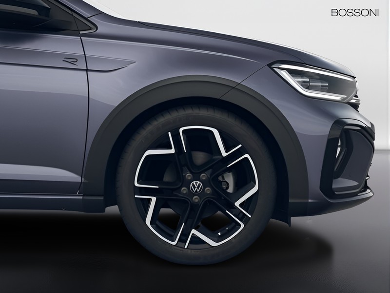 7 - Volkswagen Taigo 1.0 tsi 115cv r-line plus dsg