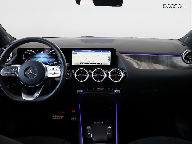 13 - Mercedes GLA 250 e plug in hybrid (e eq-power) premium 8g-dct