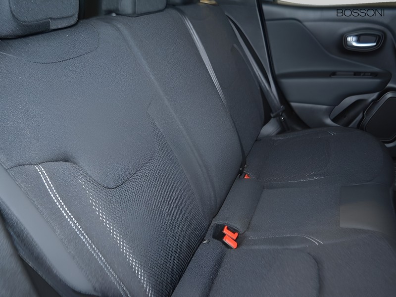 7 - Jeep Renegade 1.5 turbo t4 mhev altitude 2wd dct