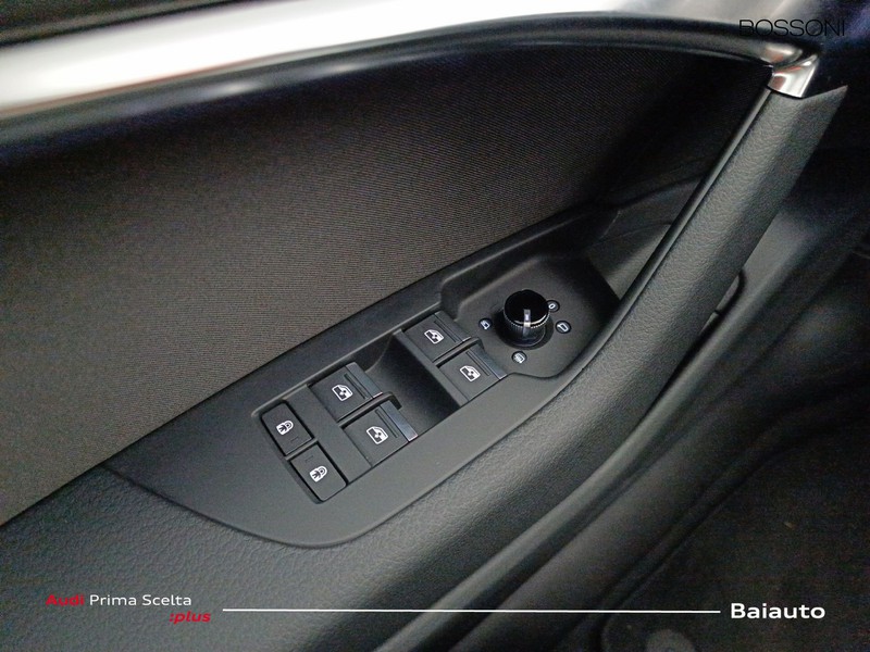 19 - Audi A6 avant 40 2.0 tdi mhev 12v s line edition quattro ultra s tronic