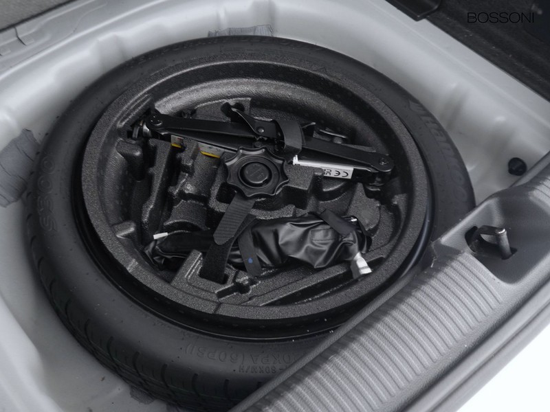 31 - Audi Q2 35 1.5 tfsi s line edition s tronic