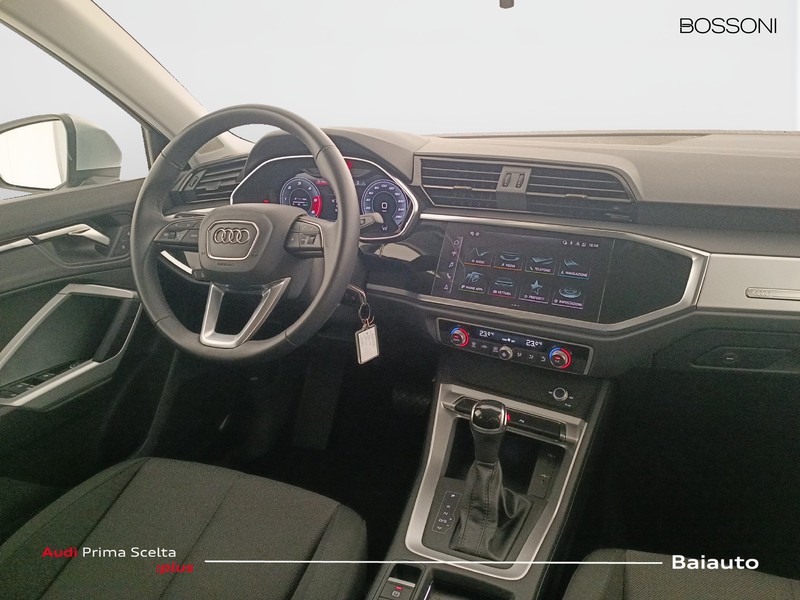 7 - Audi Q3 35 2.0 tdi business advanced s tronic