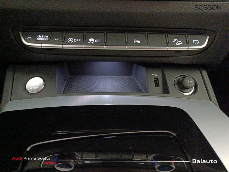 13 - Audi Q5 40 2.0 tdi mhev 12v s line quattro s tronic