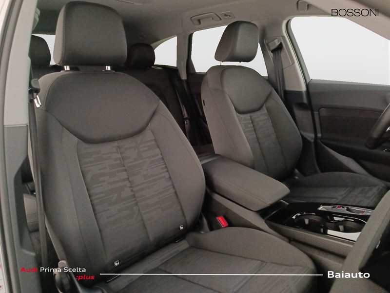 19 - Audi A5 avant 2.0 tdi mhev+ 204cv business advanced