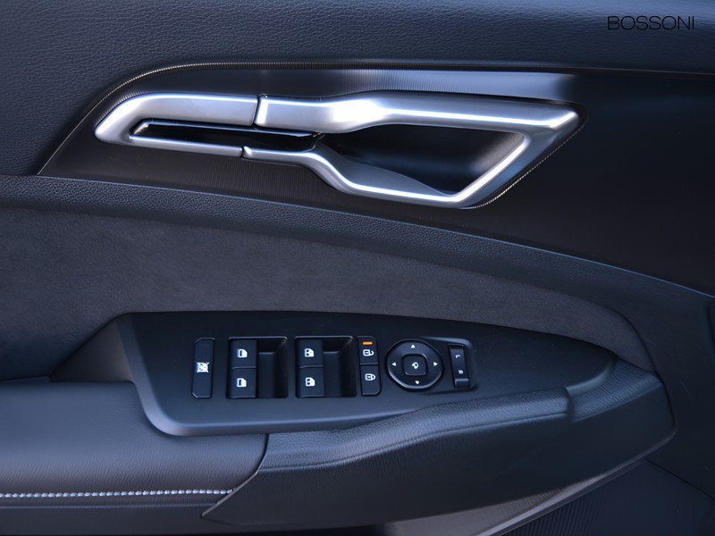 13 - Kia Sportage 1.6 t-gdi hev gt-line sunroof pack 2wd at6