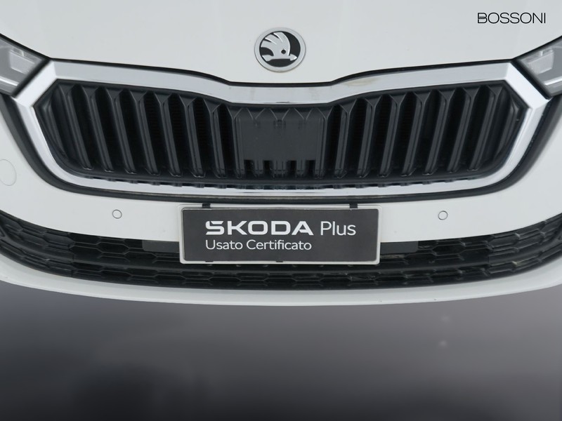 13 - Skoda Octavia wagon 2.0 tdi evo scr 115cv ambition dsg