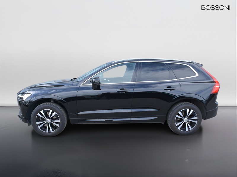 25 - Volvo XC60 2.0 b4 momentum awd geartronic my20