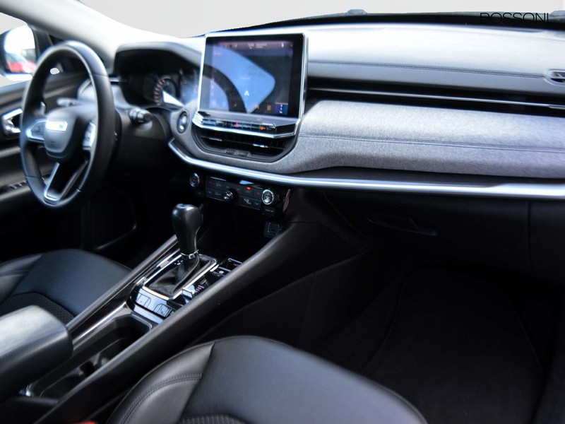 7 - Jeep Compass 1.3 turbo t4 phev business 4xe at6