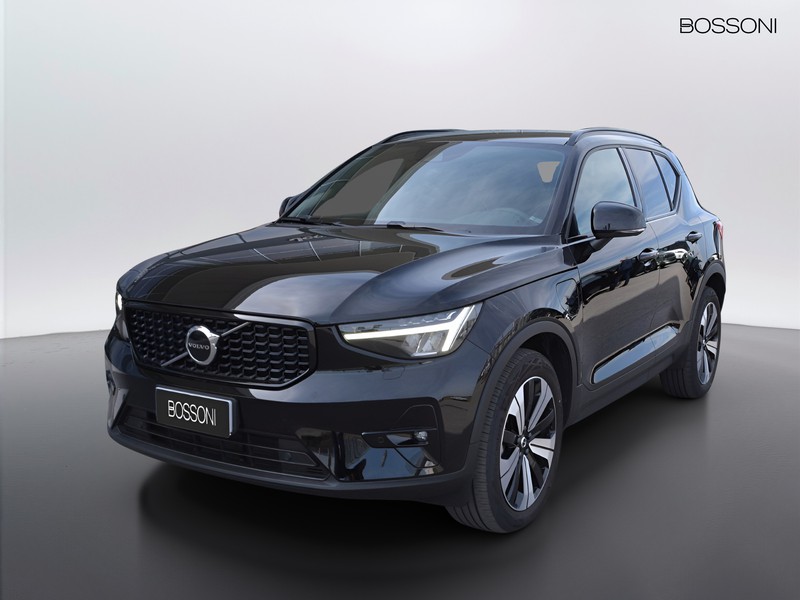1 - Volvo XC40 1.5 t4 recharge plug-in-hybrid plus dark automatico