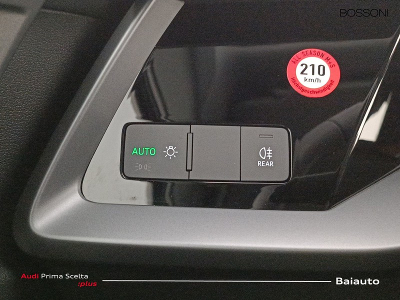 19 - Audi A3 sportback 2.0 tdi 116cv business advanced