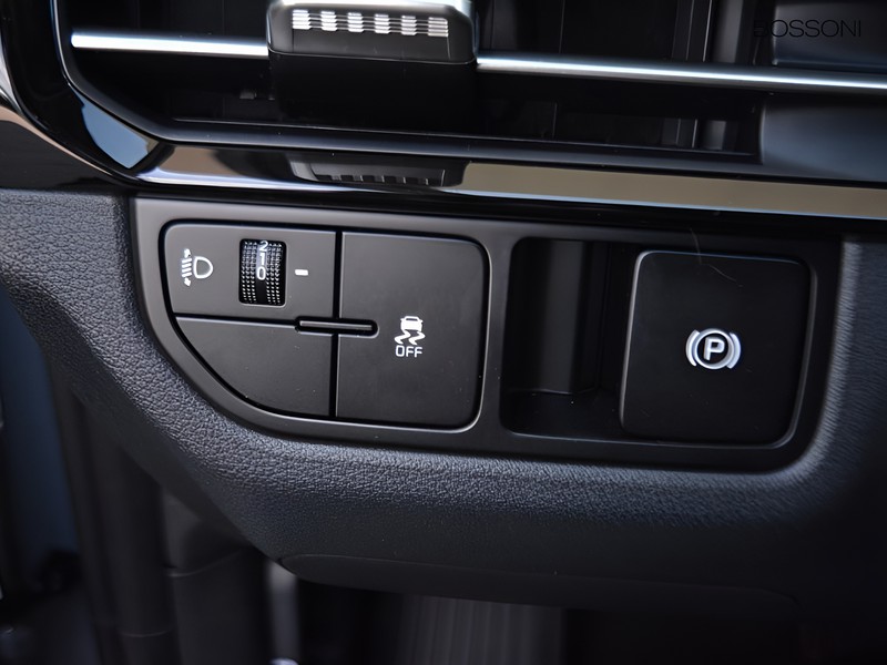 19 - Kia Sportage 1.6 crdi mhev business dct7