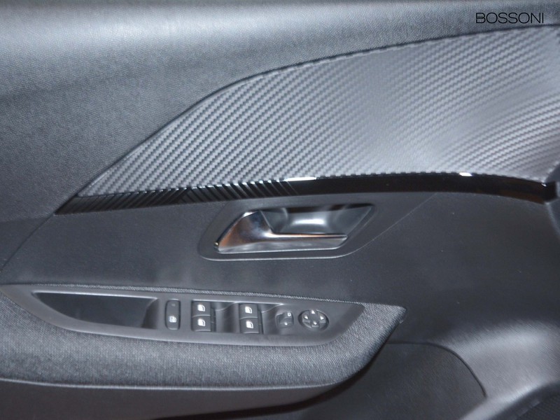 13 - Peugeot 208 1.2 puretech 100cv style s&s
