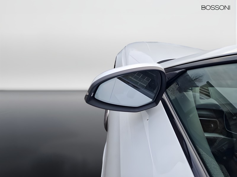 7 - Audi A4 avant 35 2.0 tdi mhev 163cv s line edition s tronic