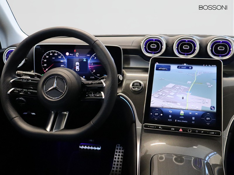 13 - Mercedes GLC coupe 220 d amg line premium 4matic 9g-tronic