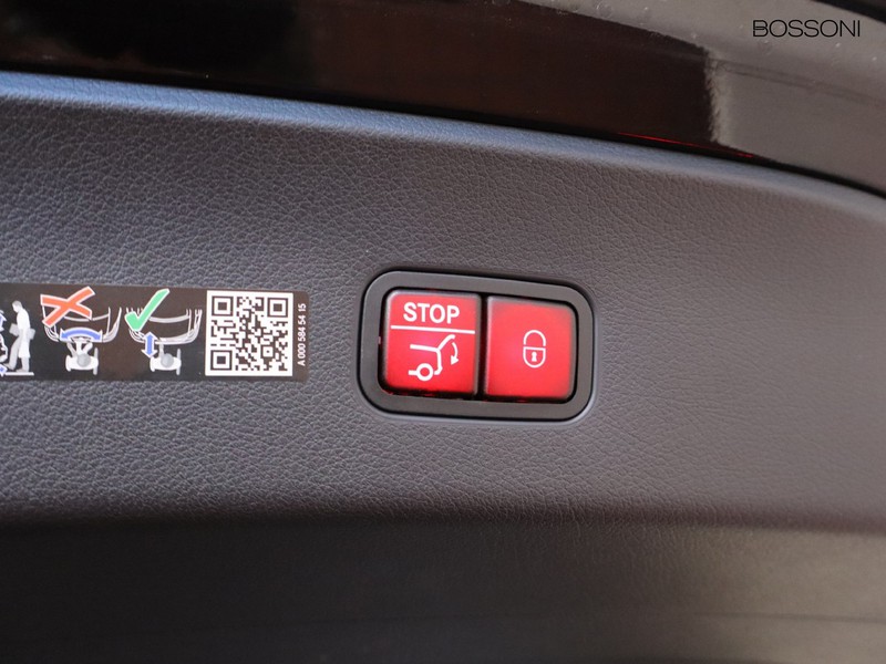 19 - Mercedes GLC coupe 220 d amg line premium 4matic 9g-tronic