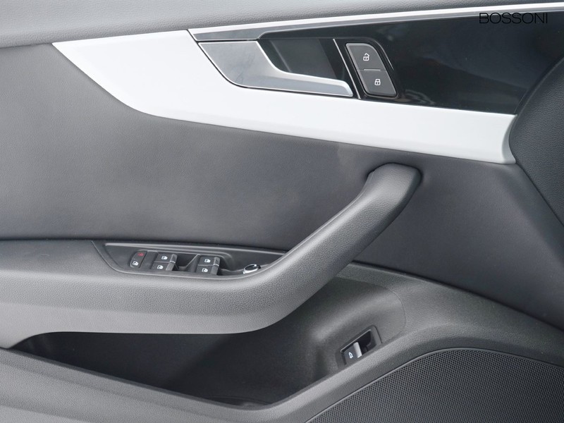 13 - Audi A5 sportback 40 2.0 tdi mhev 204cv s line edition quattro s tronic