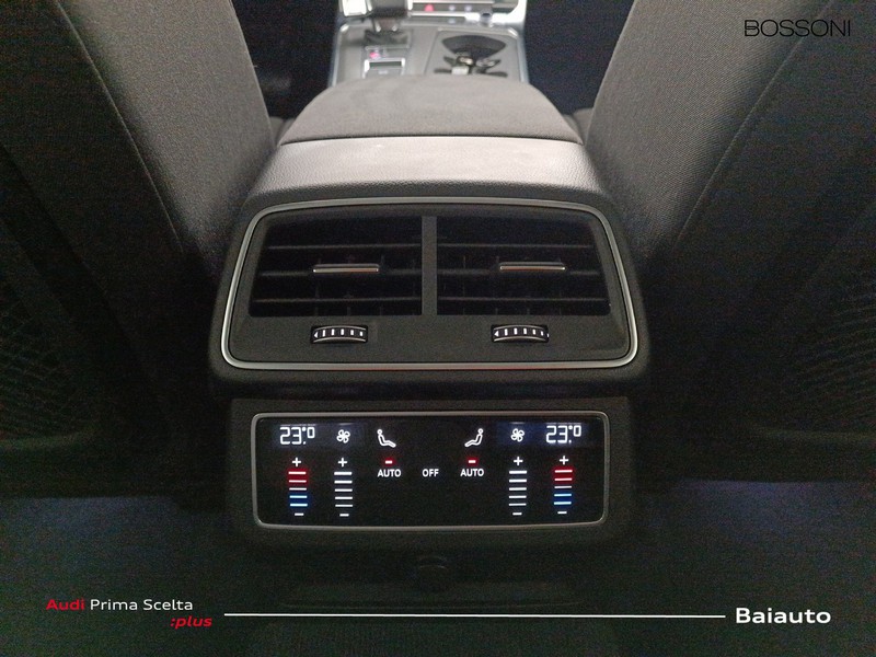 13 - Audi A6 avant 40 2.0 tdi mhev business sport quattro ultra s tronic