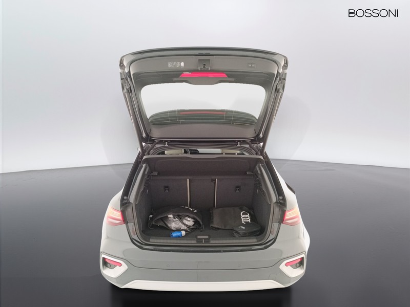 31 - Audi A3 allstreet 1.5 tfsi e 204cv business s tronic