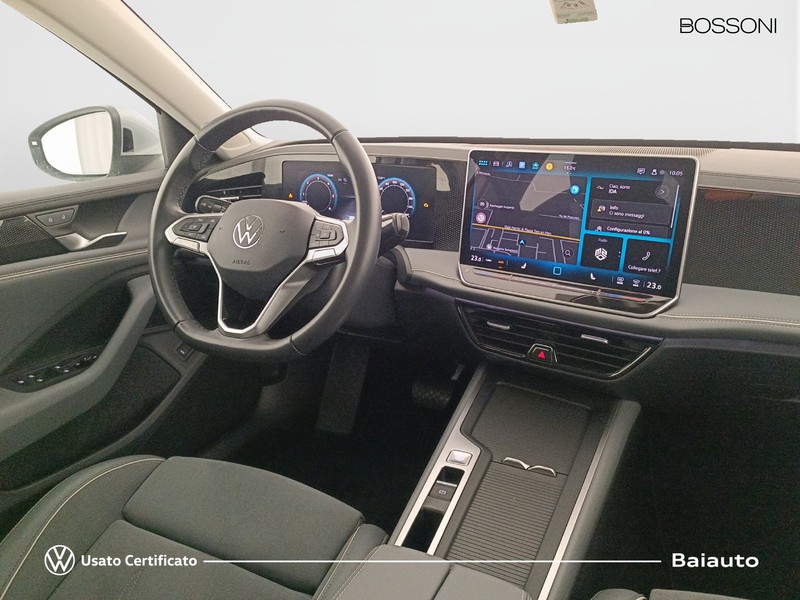 7 - Volkswagen Passat 2.0 tdi scr evo 150cv business dsg