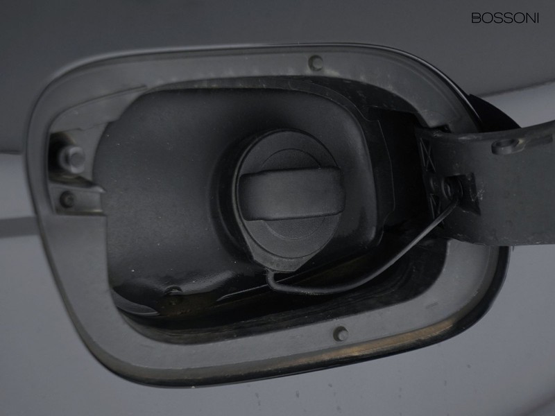 31 - Volkswagen Taigo 1.0 tsi 115cv life