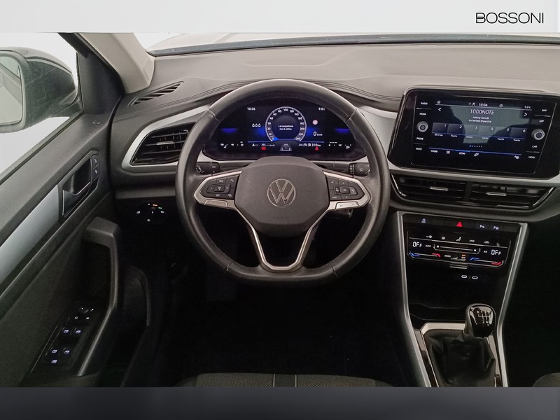 7 - Volkswagen T-Roc 2.0 tdi scr 115cv life