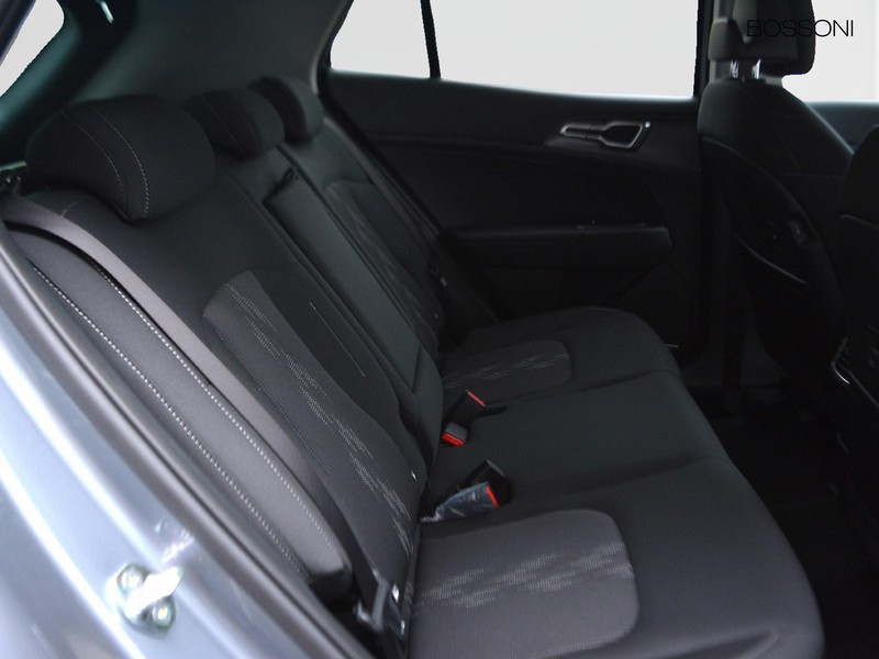 7 - Kia Sportage 1.6 crdi mhev style dct7