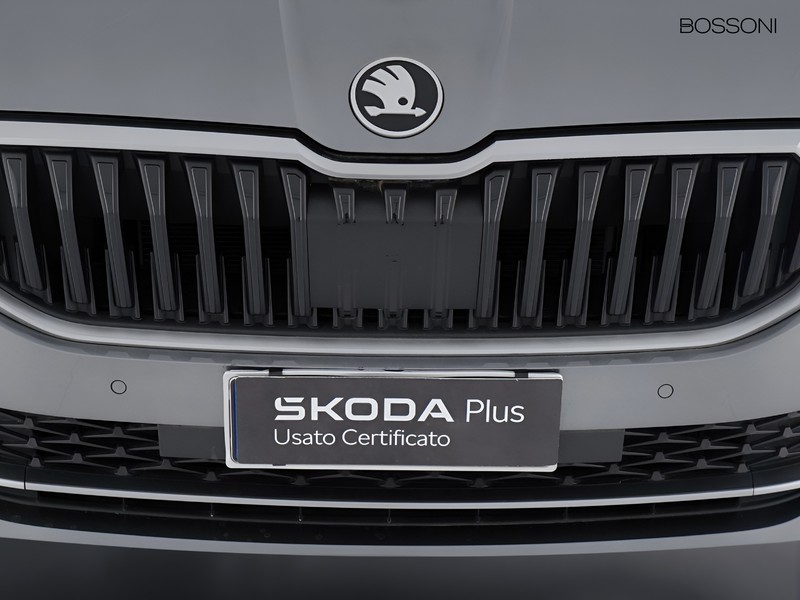 13 - Skoda Superb wagon 2.0 tdi evo 150cv selection dsg