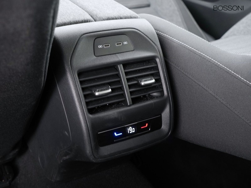 31 - Skoda Superb wagon 2.0 tdi evo 150cv selection dsg