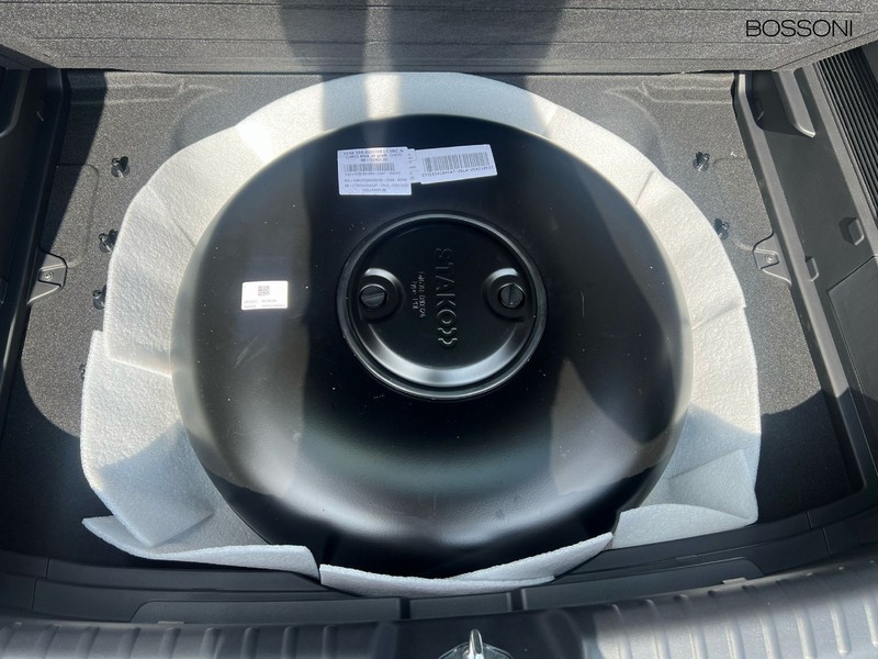 13 - Kia Niro 1.6 gdi hev tri-fuel 126cv style dct6