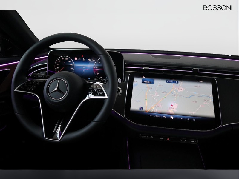 13 - Mercedes Classe E station wagon all-terrain 220 d premium 4matic 9g-tronic