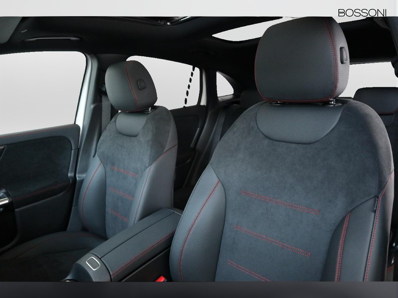 7 - Mercedes GLA 200 d amg line premium 4matic 8g-dct