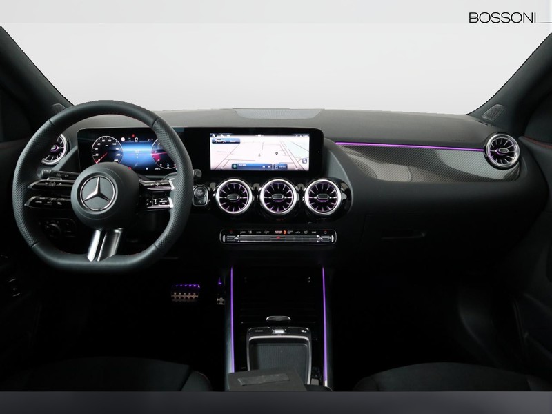13 - Mercedes GLA 180 d amg line advanced plus 8g-dct