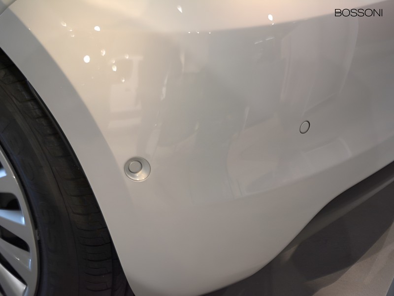 25 - Fiat 500 500e 42 kwh entry pack tech