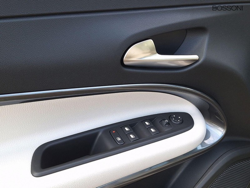 19 - Fiat 600 1.2 hybrid 110cv la prima ii edct