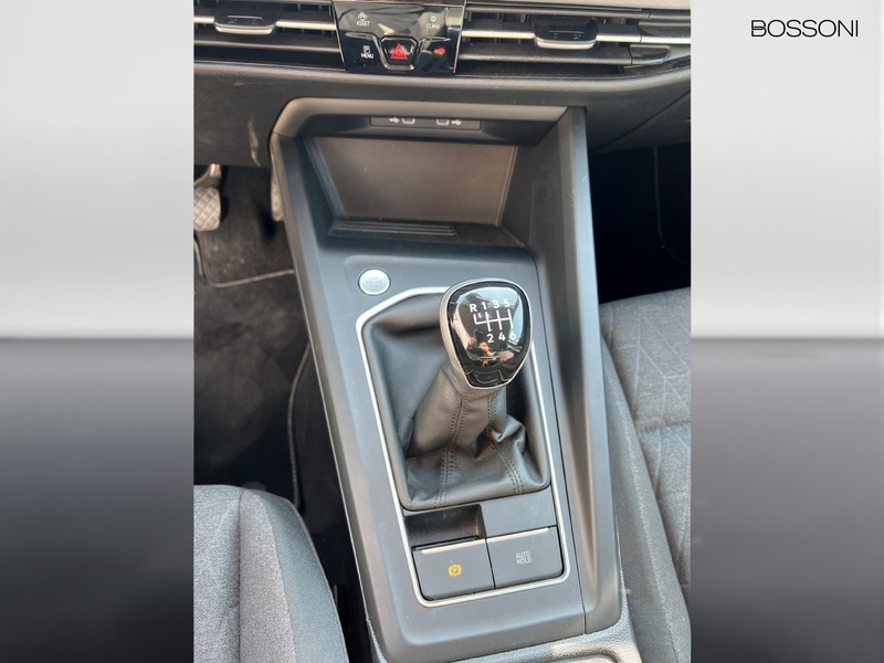 7 - Volkswagen Golf 2.0 tdi scr 115cv life