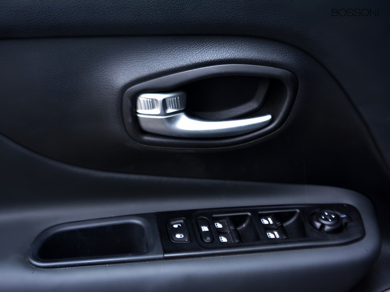 13 - Jeep Renegade 1.6 multijet ii 130cv limited 2wd