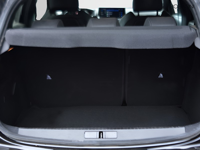 13 - Peugeot 208 1.2 hybrid 48v 145cv gt e-dcs6
