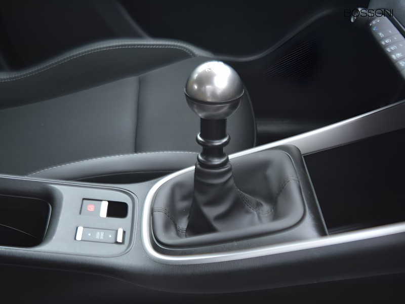 13 - Jeep Avenger 1.2 turbo 100cv altitude fwd