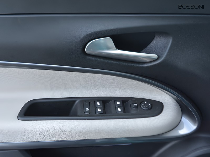 13 - Fiat 600 1.2 hybrid 110cv la prima ii edct