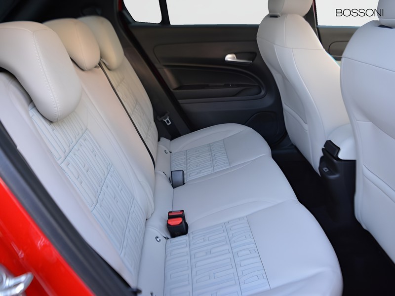 7 - Fiat 600 1.2 hybrid 110cv la prima ii edct