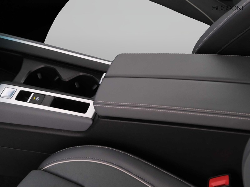 31 - Volkswagen Passat 2.0 tdi scr evo 150cv business dsg