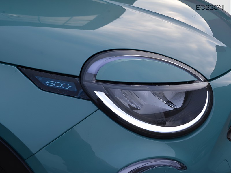 19 - Fiat 600 1.2 hybrid 110cv la prima ii edct