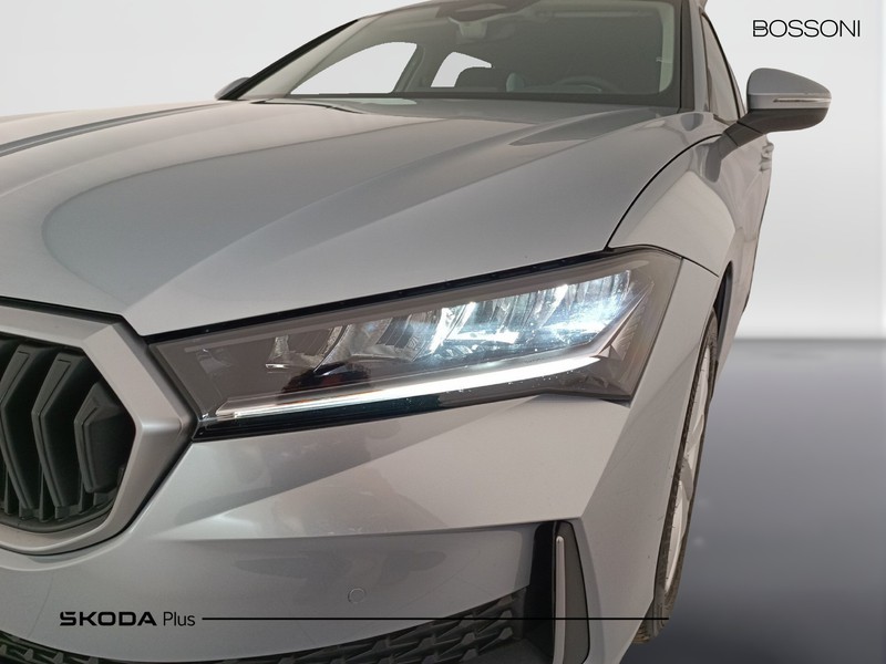 25 - Skoda Superb wagon 2.0 tdi evo 150cv selection dsg