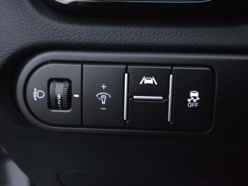 19 - Kia Xceed 1.6 t-gdi 150cv special edition dct7